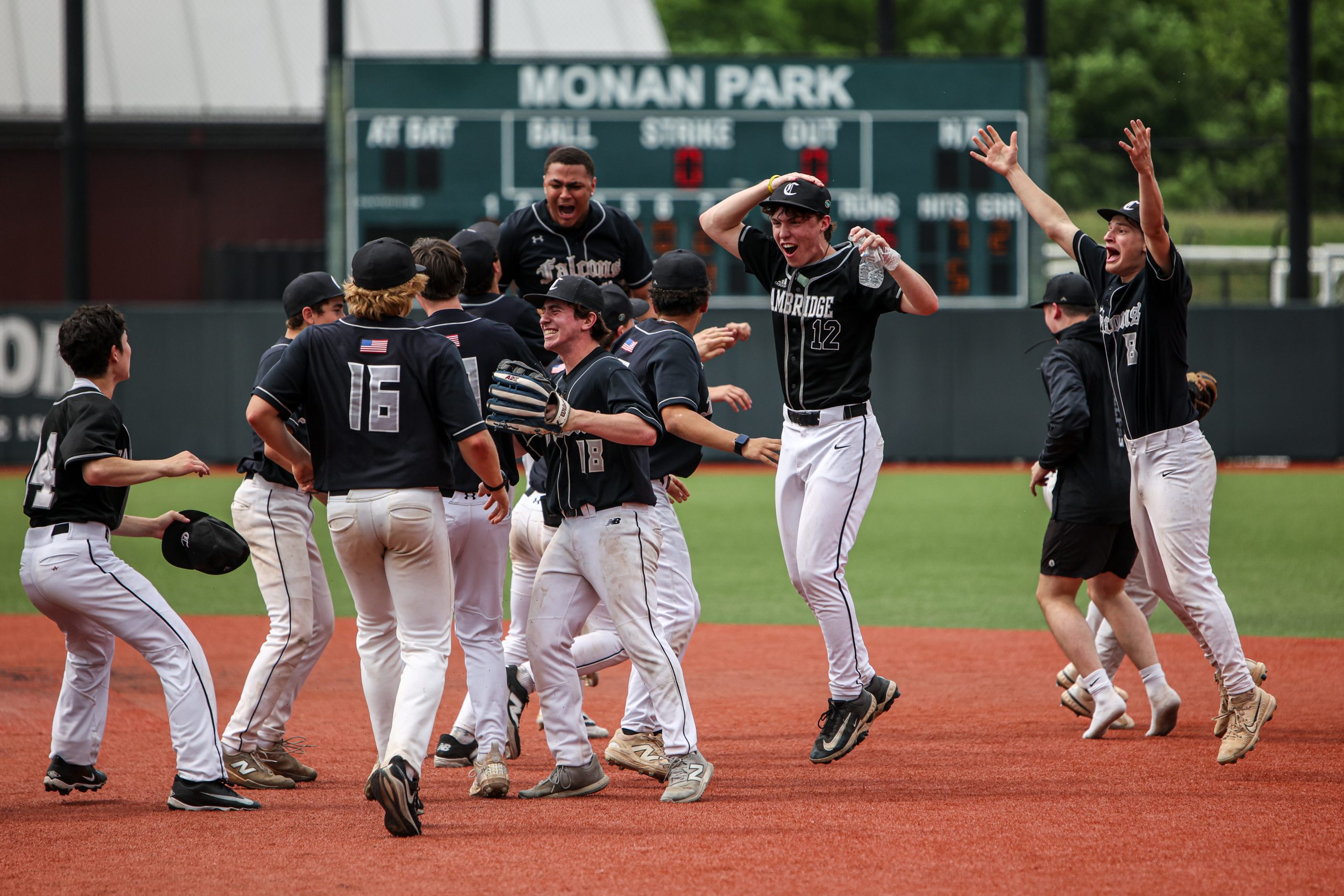 CRLS knocks off top seed in baseball tourney, 5-1