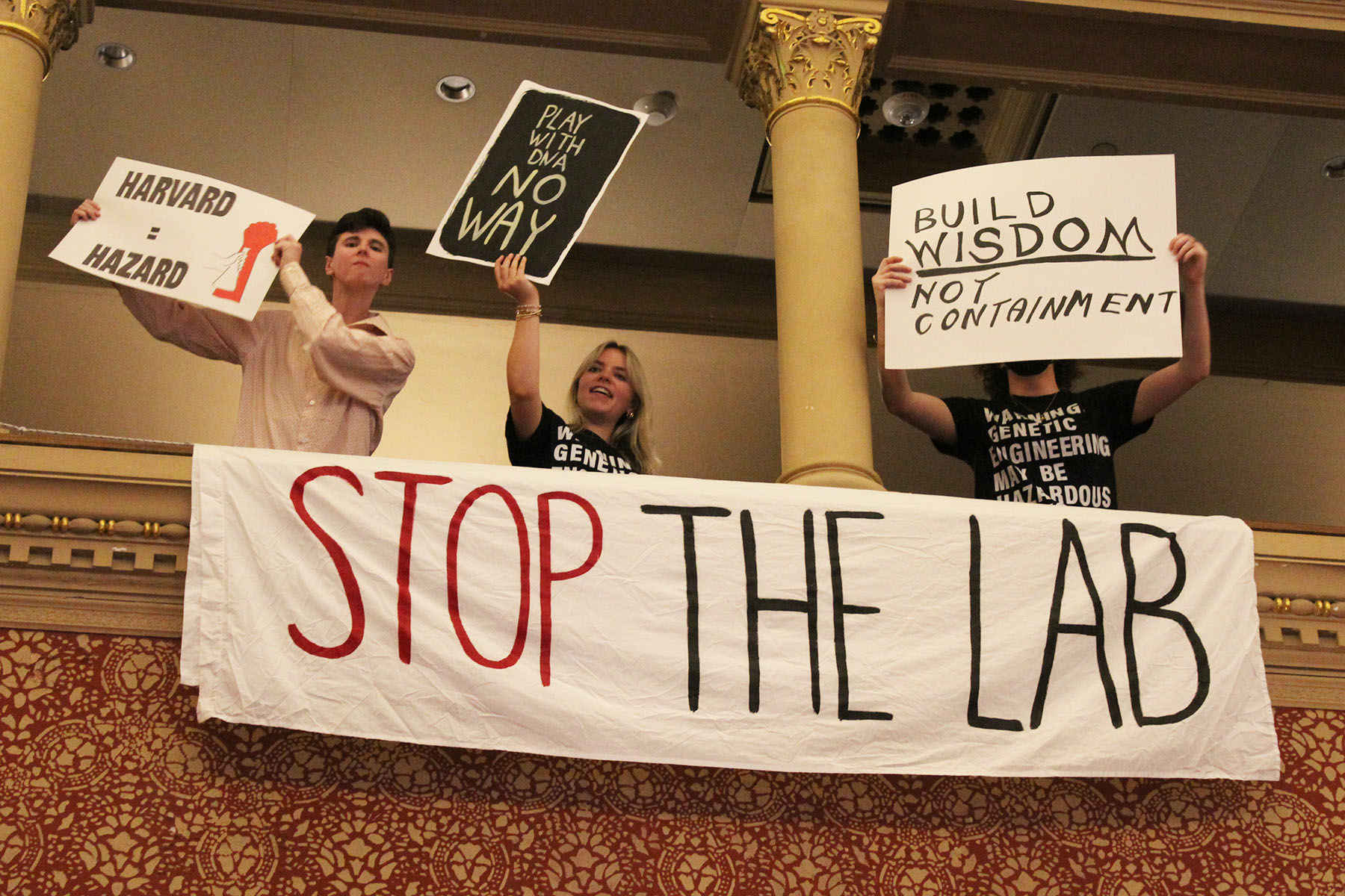 Immersive play at City Hall revives 1976 recombination debate